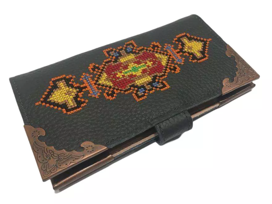 Hasinta_Ladies_Wallet_Embroidery_Leather_Ivelina_2