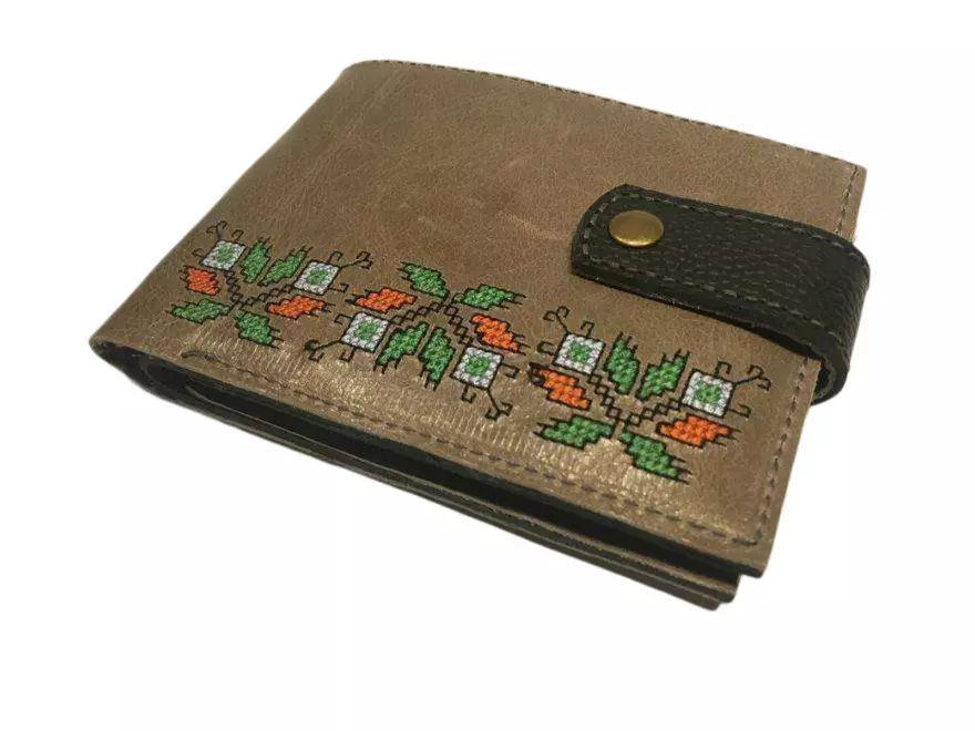 Sandyo_Mens_Wallet_Embroidery_Leather_Ivelina_3