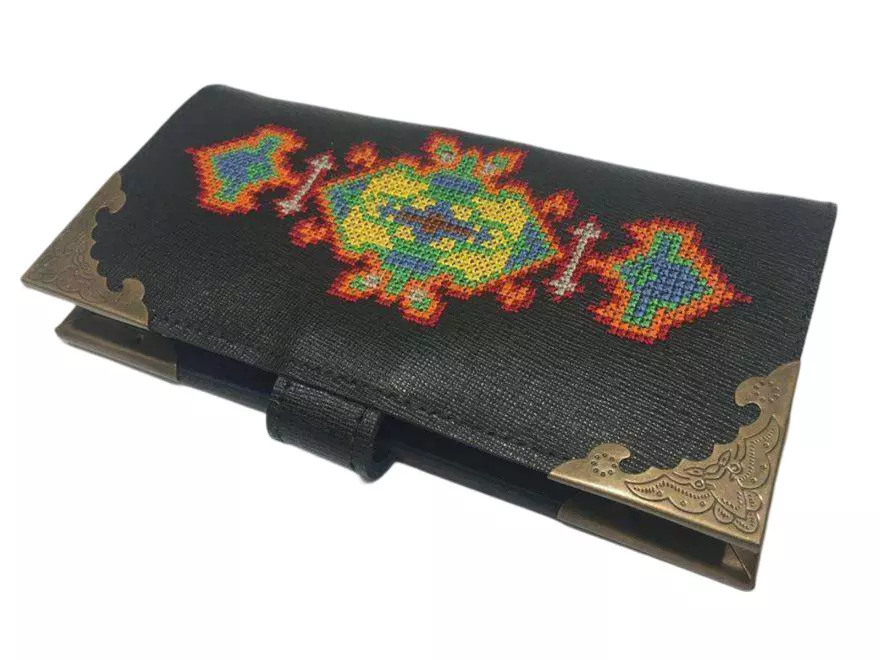 Tzvetilena_Ladies_Wallet_Embroidery_Leather_Ivelina_3