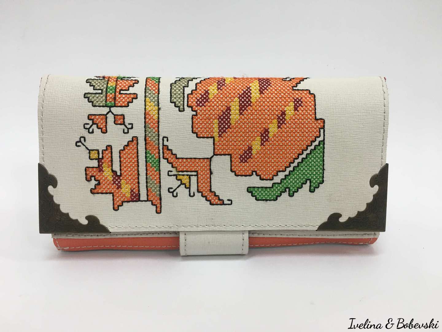 Ladies_Wallet_Embroidery_Leather_Zika_1