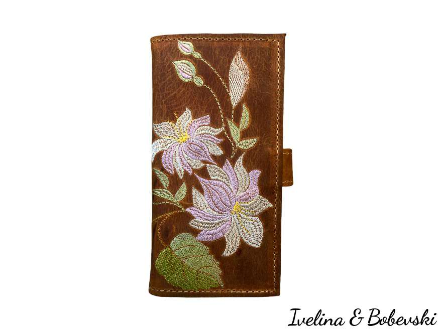 aroma_embroidery_ladies_leather_wallet_4_1