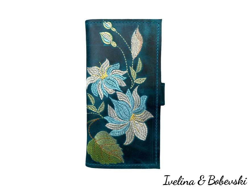 aroma_embroidery_ladies_leather_wallet_7_1
