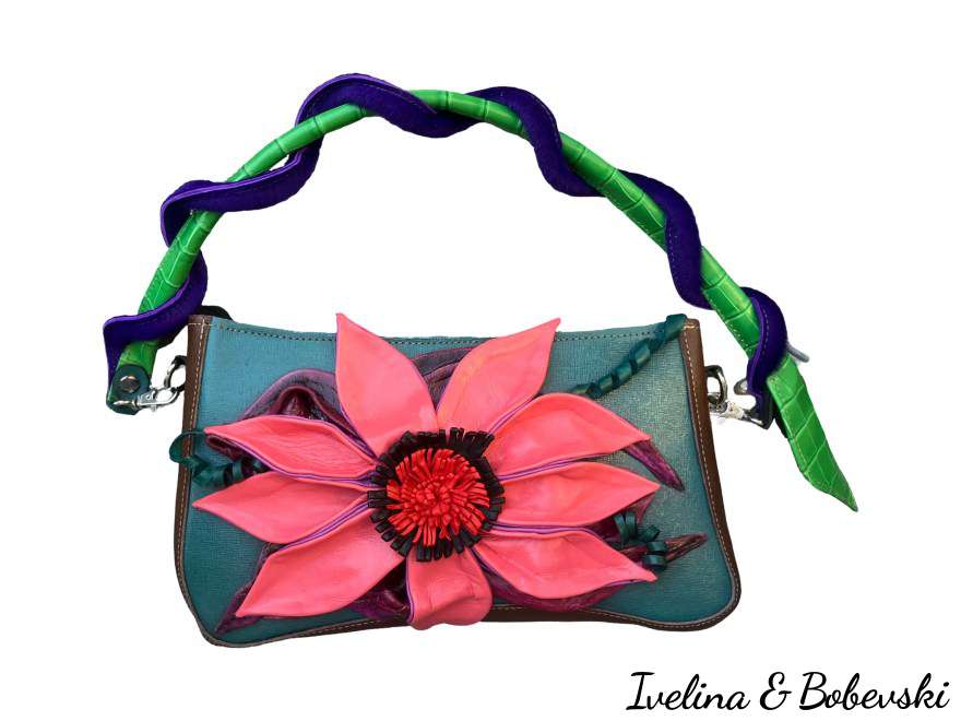 leather_sculpture_bag_floral_motif_7_1