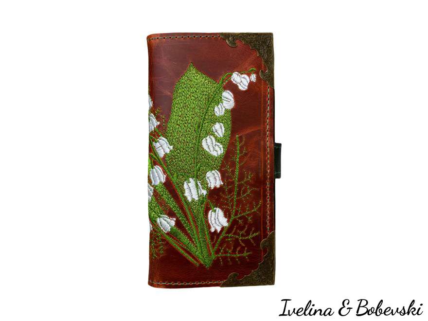 lily_of_the_valley_aroma_embroidery_leather_wallet_1_2