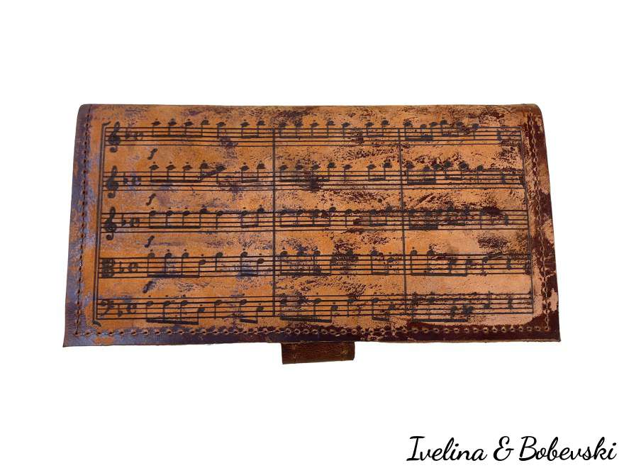 nfc_music_engraved_leather_mens_wallet_vivaldi_autumn_1_1
