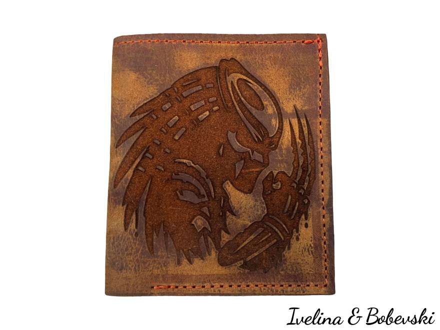 unisex_engraved_leather_wallet_predator_1_1