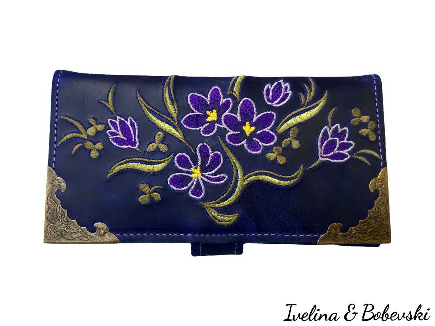 violets_aroma_embroidery_leather_wallet_1_1