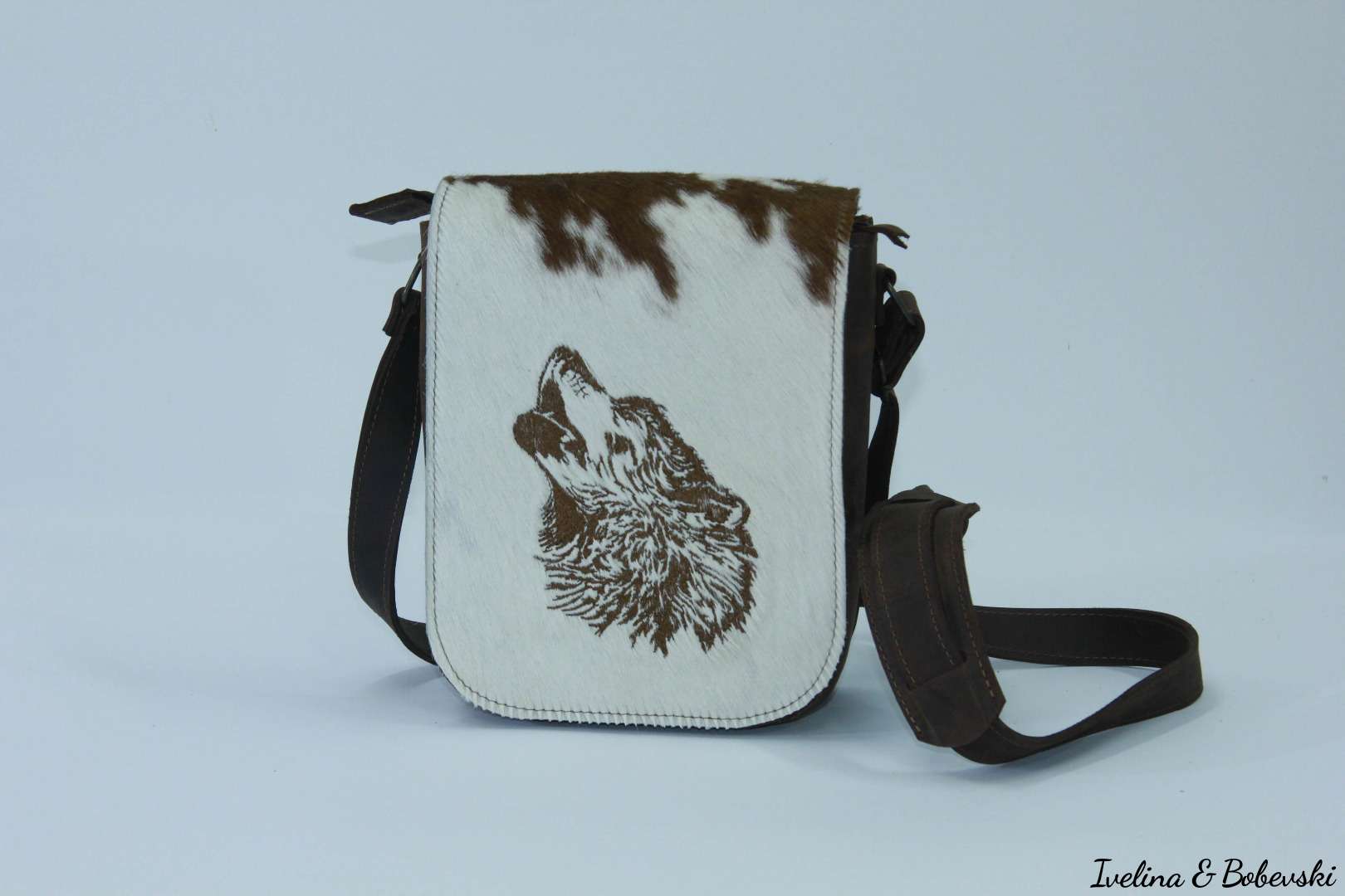 wolf_embroidery_fur_genuine_leather_1