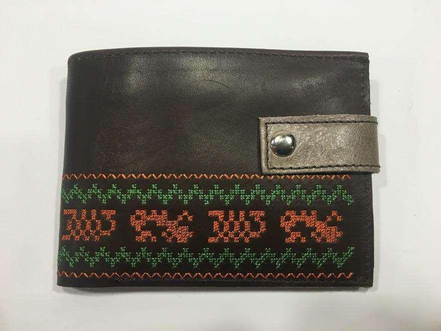 Kaludi_Mens_Wallet_Embroidery_Leather_Ivelina_1.jpg