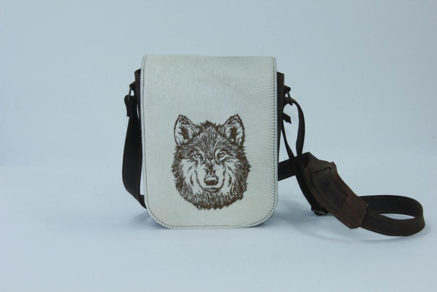 wolf_embroidery_fur_genuine_leather_3_1.jpg