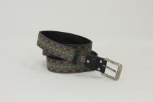 Belt with embroidery 'Sever' V