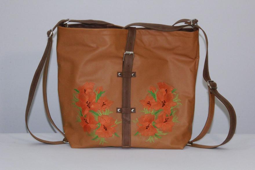 backpack_handbag_embroidery_genuine_leather_2_1.jpg