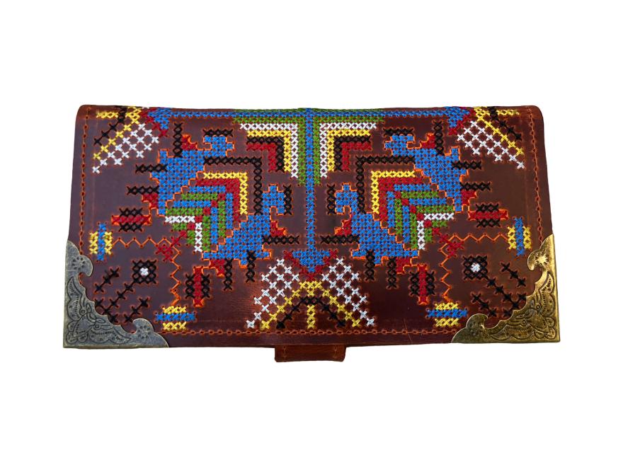embroidery_leather_ladies_wallet_thracian_elbetitsa_3_1.jpg