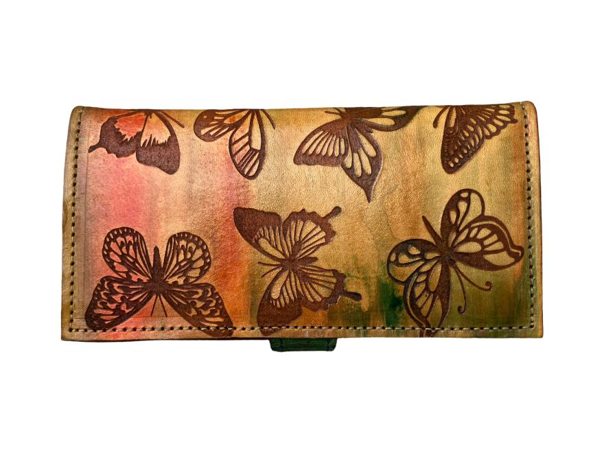 ladies_wallet_leather_engraved_butterflies_1_1.jpg