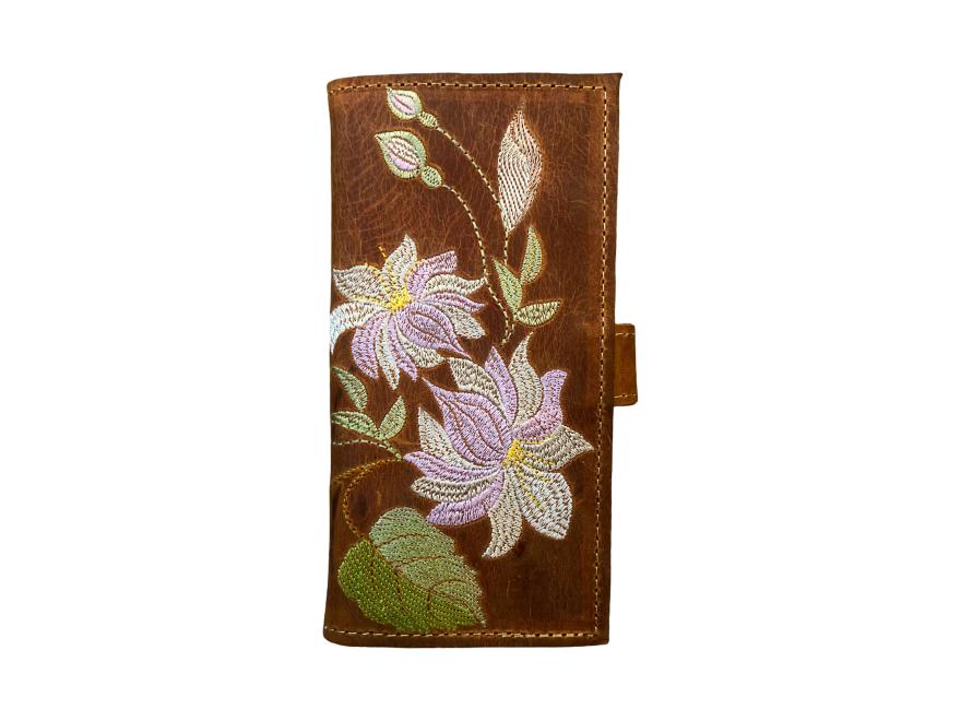 aroma_embroidery_ladies_leather_wallet_4_1.jpg