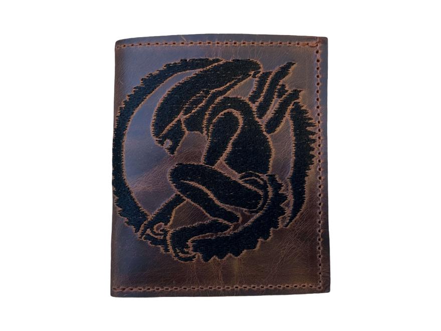 unisex_embroidery_leather_wallet_alien_1_1.jpg